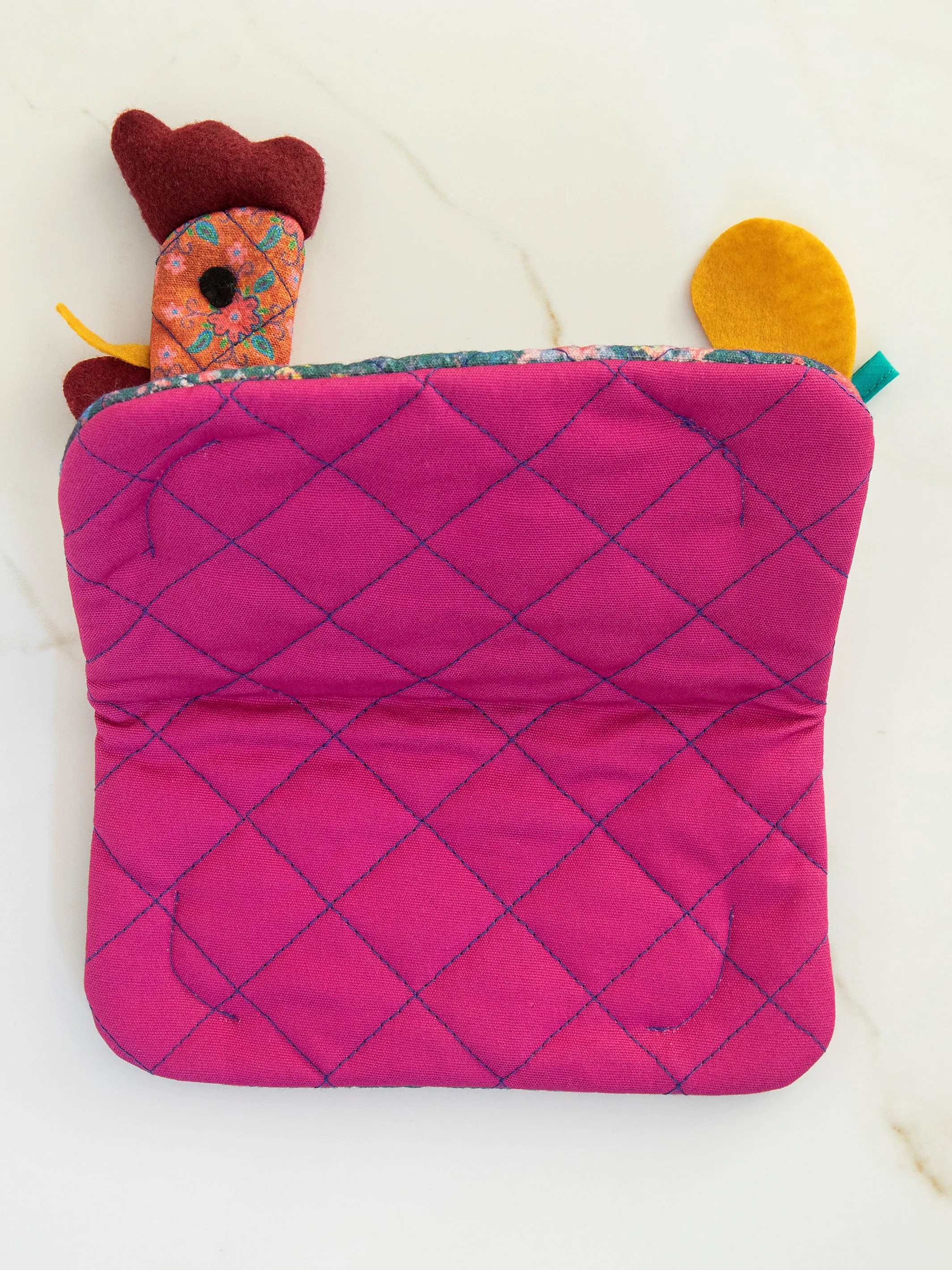 Bake Happy Oven Mitt - Chicken