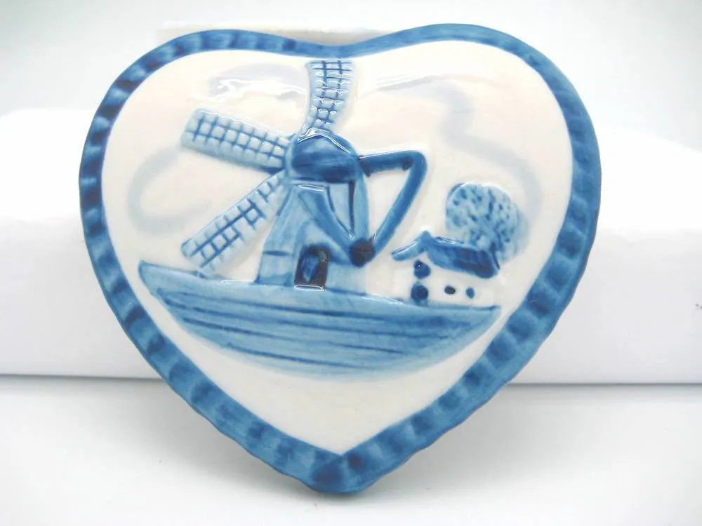 Blue & White Ring Box Embossed Windmill Design