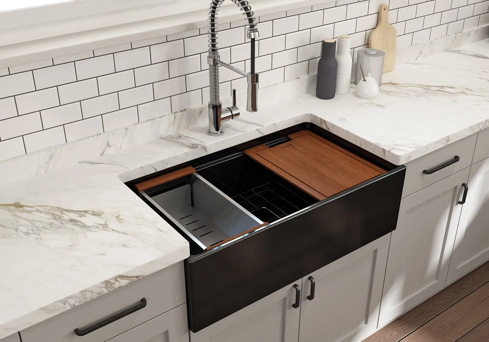Contempo Step-Rim 33" x 19" x 10" Single-Basin Farmhouse Apron Front Kitchen Sink in Black