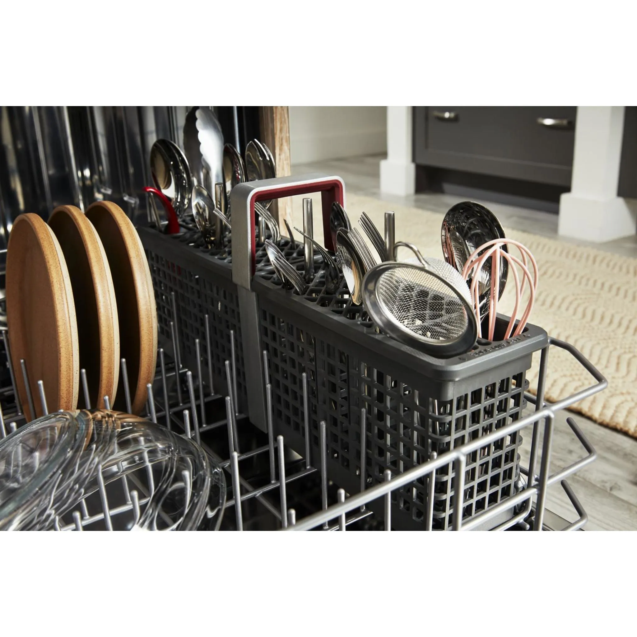 KitchenAid  39 dBA Dishwasher in PrintShield Finish with Third Level Utensil Rack (KDFE204KPS)