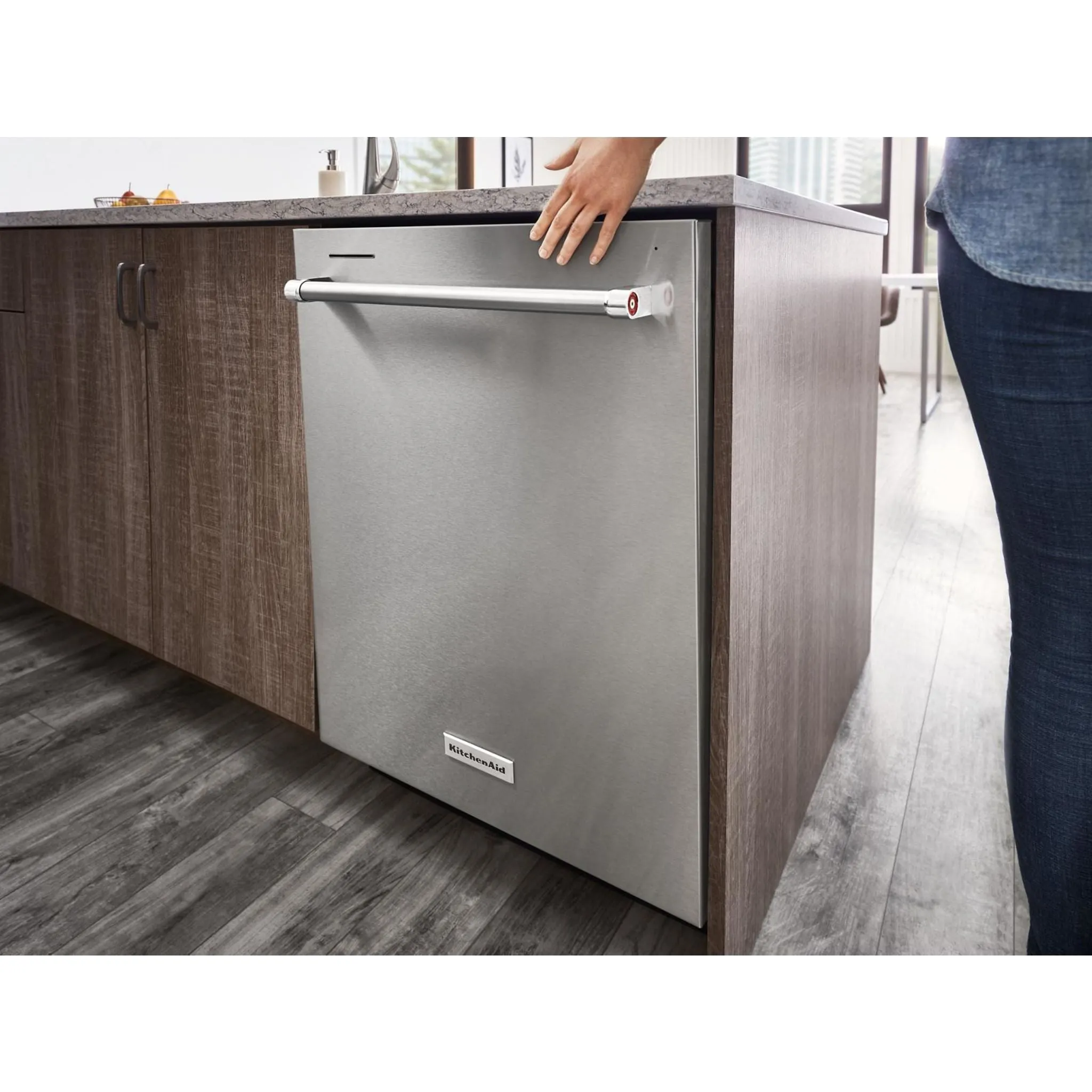 KitchenAid  39 dBA Dishwasher in PrintShield Finish with Third Level Utensil Rack (KDTE204KPS)