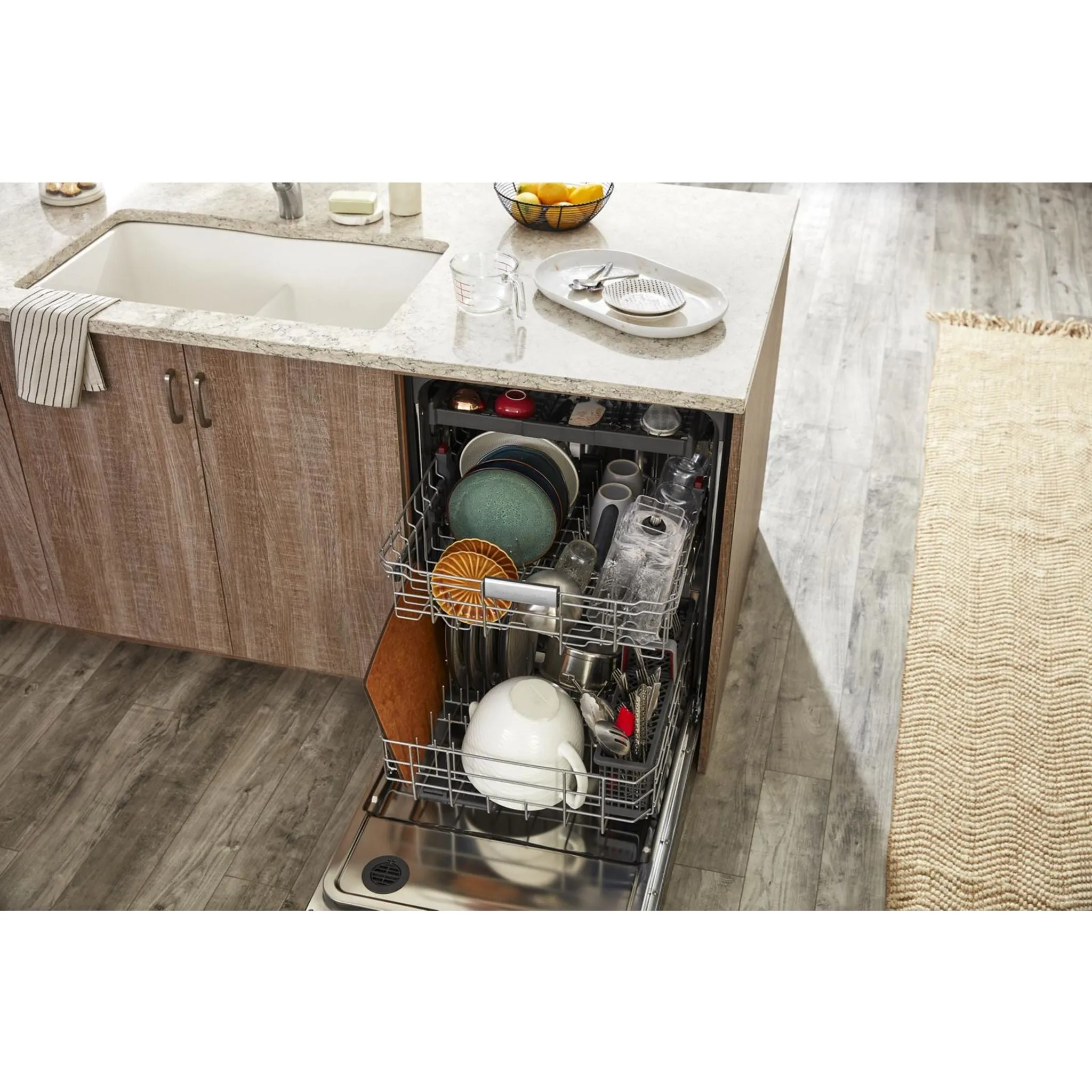 KitchenAid  39 dBA Dishwasher with Third Level Utensil Rack (KDTE204KBL)