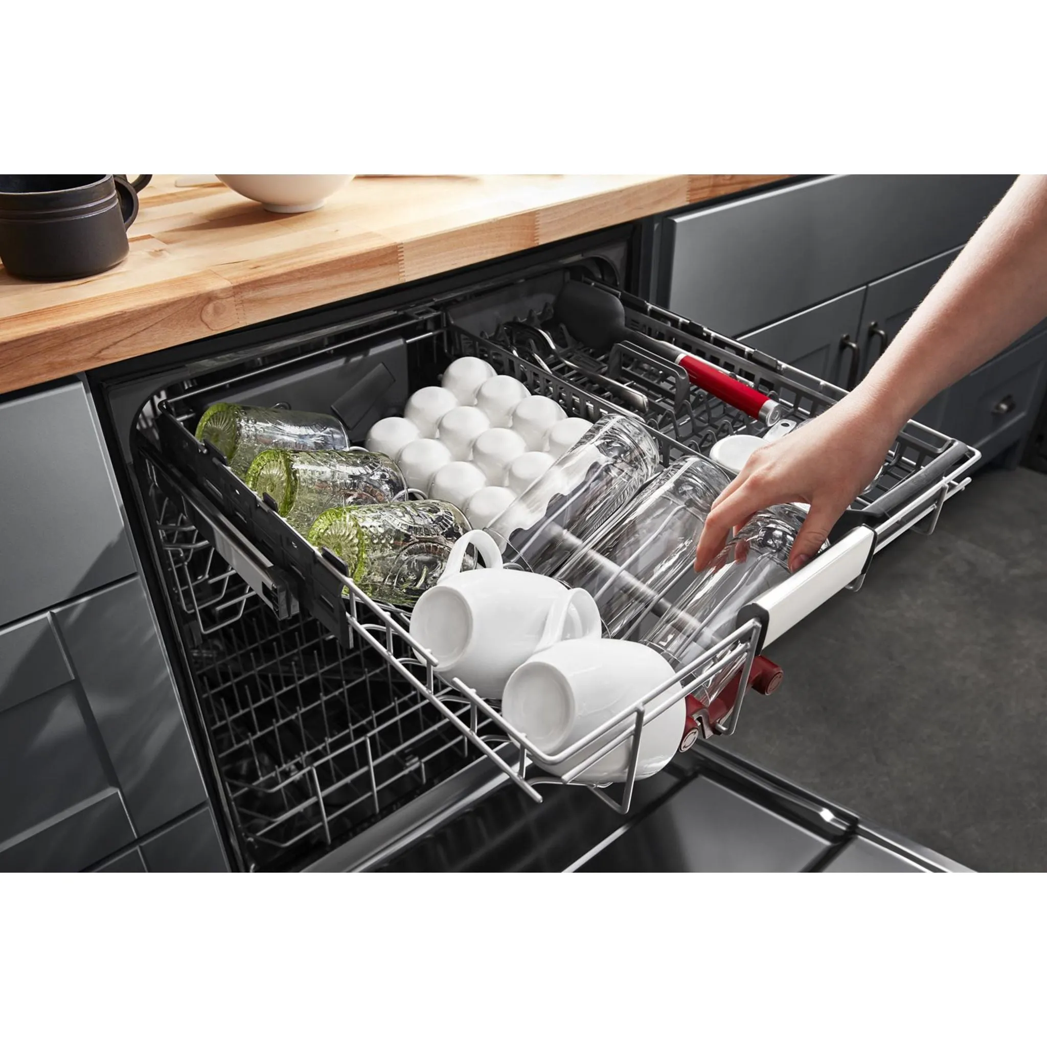 KitchenAid  44 dBA Dishwasher in PrintShield Finish with FreeFlex Third Rack (KDFM404KPS)