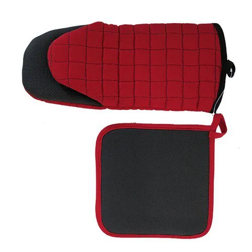 Red Neoprene Oven Glove